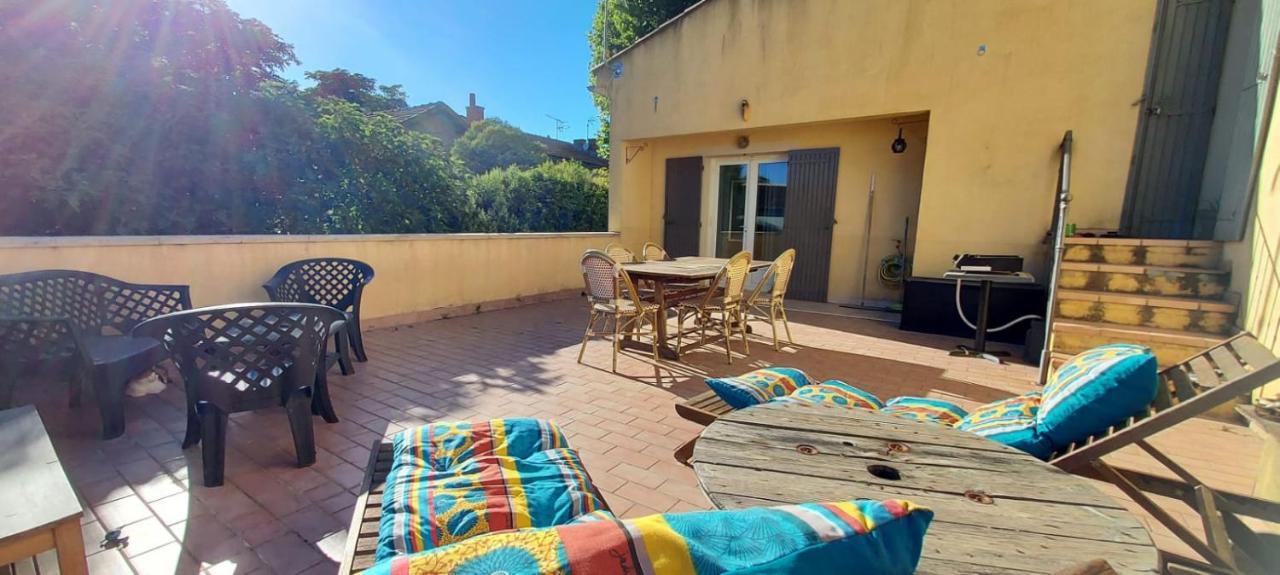 Apartmán Chambre Avec Terrasse Sarrians Exteriér fotografie